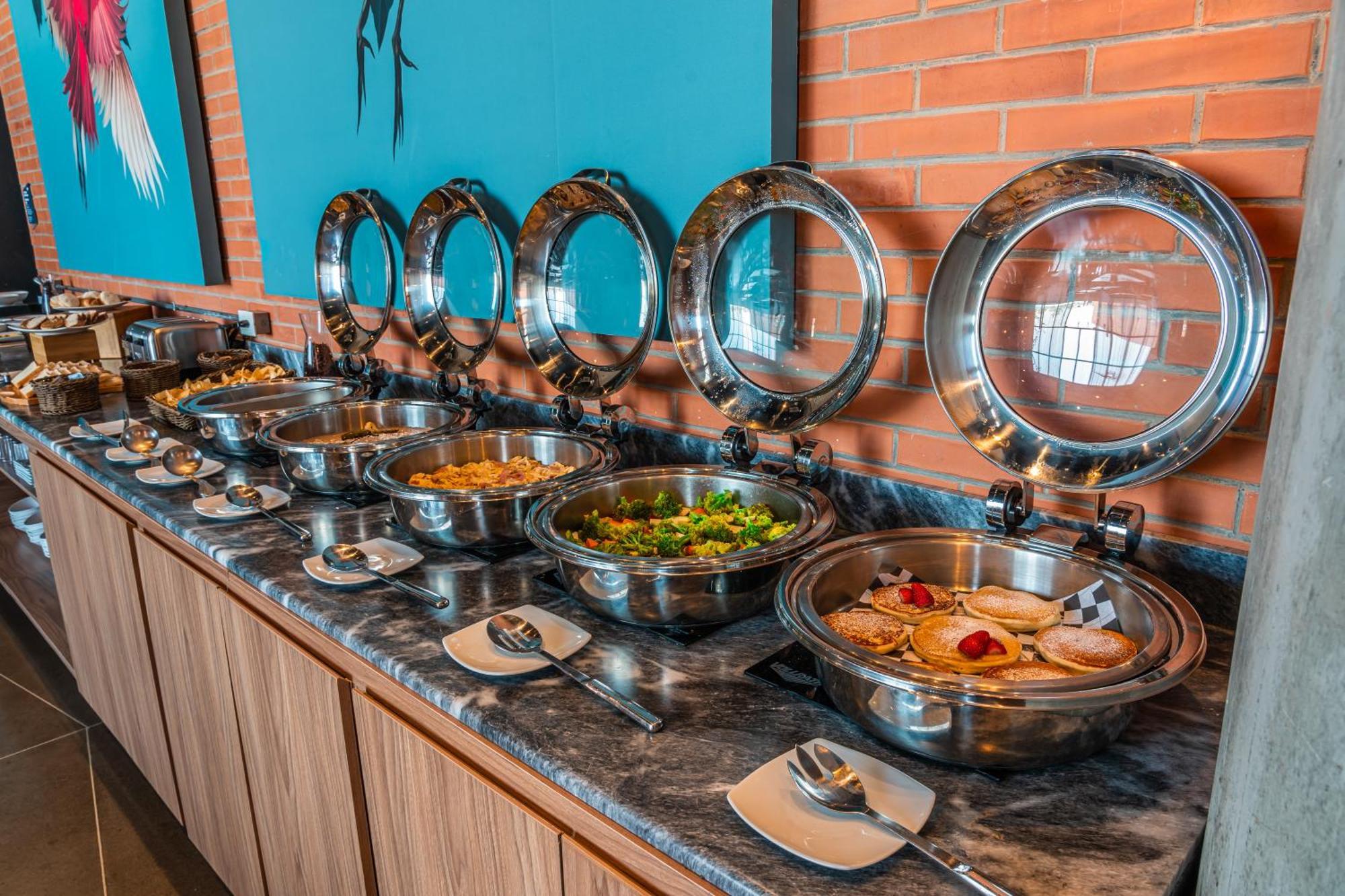 Aloft Guadalajara Sur Hotell Santa Anita  Eksteriør bilde