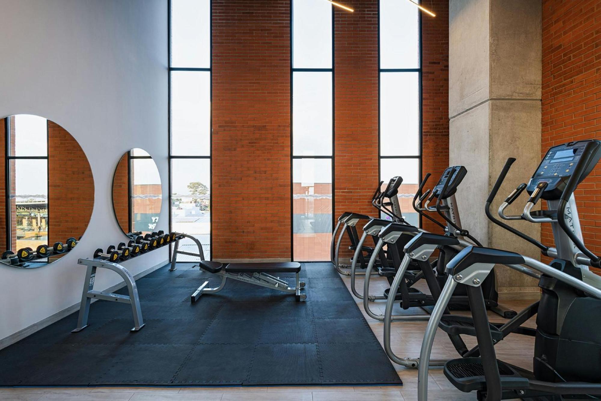 Aloft Guadalajara Sur Hotell Santa Anita  Eksteriør bilde