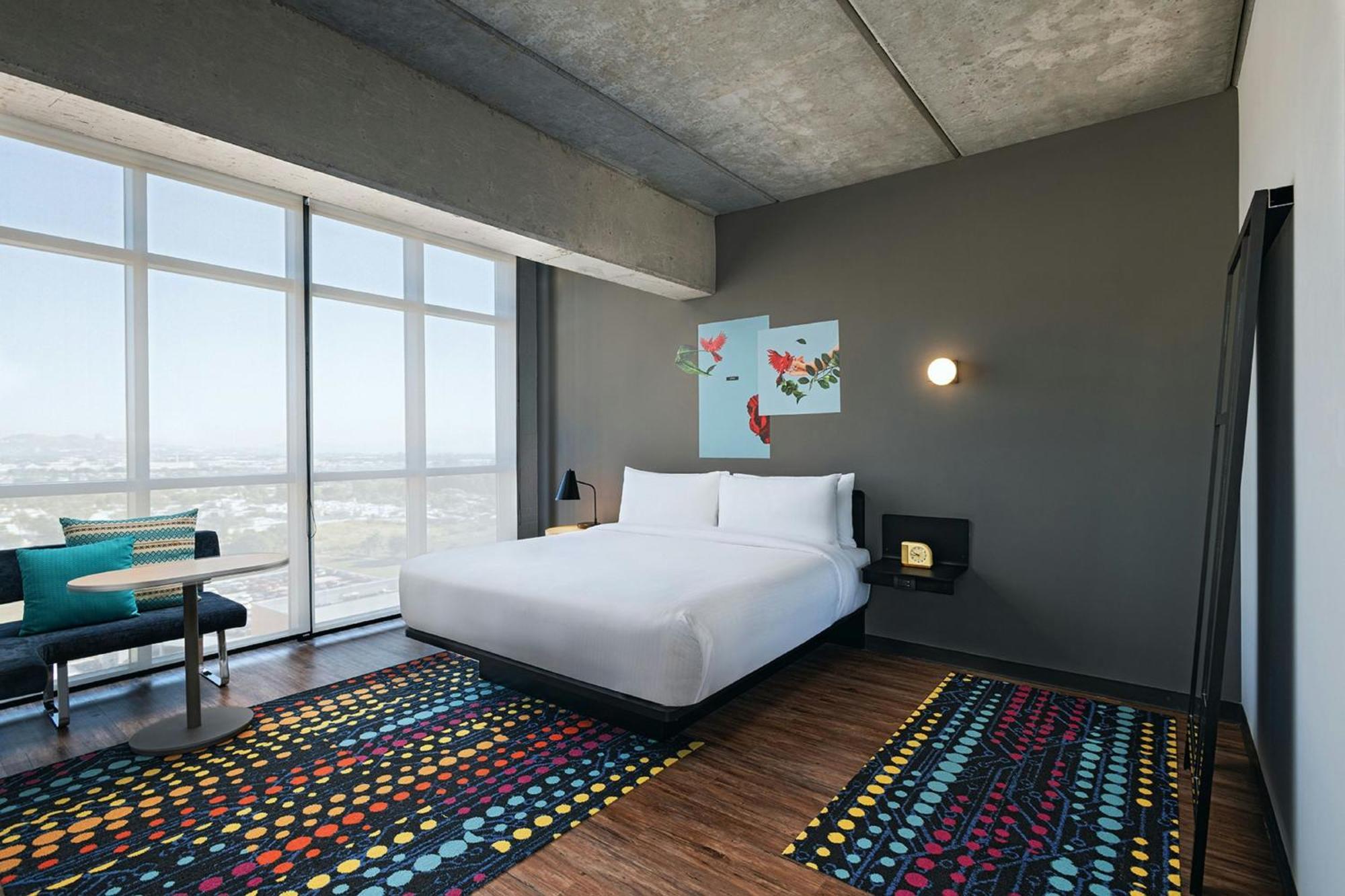 Aloft Guadalajara Sur Hotell Santa Anita  Eksteriør bilde